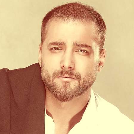 دانلود آهنگ ماکان بند قصه من خیلی تلخه تو خوباشو ببین | کیفیت اصلی MP3 + متن • اپ دی ان
